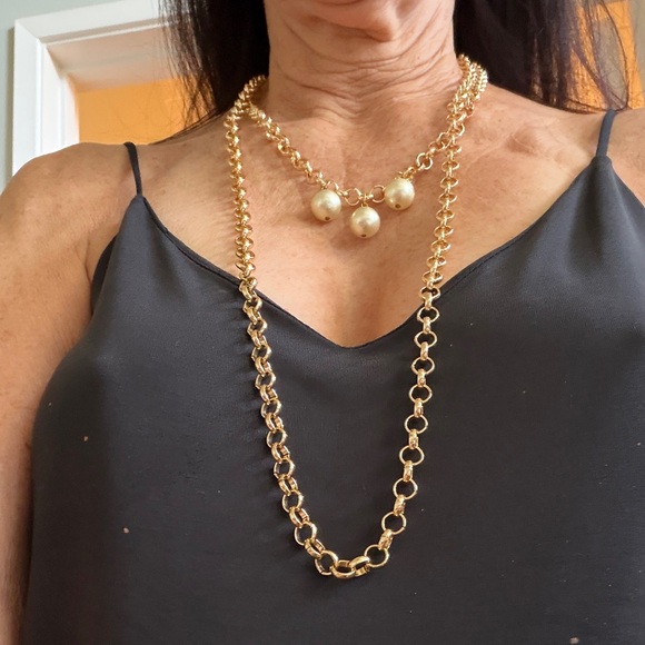 None Jewelry - Long Elegant Adjustable Multi-Style Gold Necklace with Pearl Accents